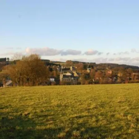 In Deiffelt Near Forest, Cleaning Included Deyfeldt